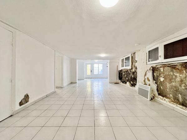 Local d'activité Ballancourt Sur Essonne 63 m2