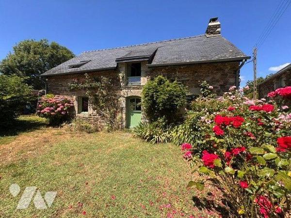 A vendre maison à Clohars-Carnoët (29) - LE POULDU

À seulement 5 minutes à pied de la mer, d...