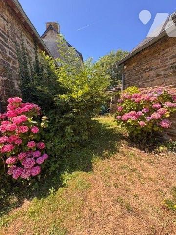 A vendre maison à Clohars-Carnoët (29) - LE POULDU

À seulement 5 minutes à pied de la mer, d...