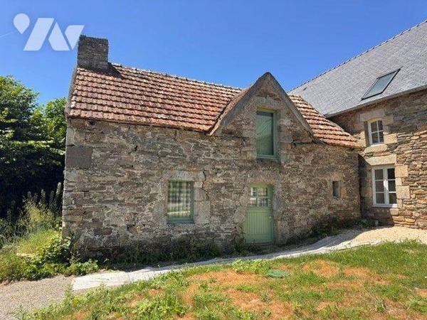 A vendre maison à Clohars-Carnoët (29) - LE POULDU

À seulement 5 minutes à pied de la mer, d...