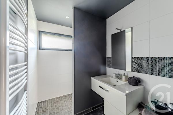 Maison à vendre  7 pièces - 331,88 m2 BONCHAMP LES LAVAL - 53