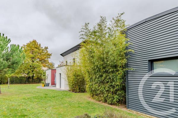 Maison à vendre  7 pièces - 331,88 m2 BONCHAMP LES LAVAL - 53