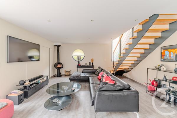 Maison à vendre  7 pièces - 331,88 m2 BONCHAMP LES LAVAL - 53