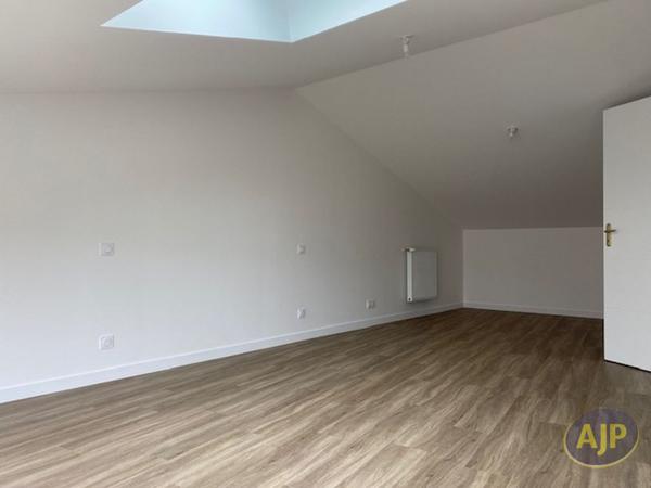 Location maison Vallet : 904 € - AJP Immobilier Clisson