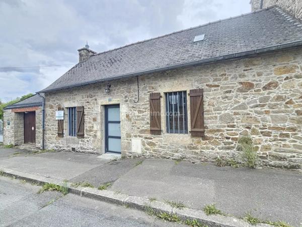Vente                                                      Maison
                        
                     2 pièces                      46 m2                     à Guingamp
