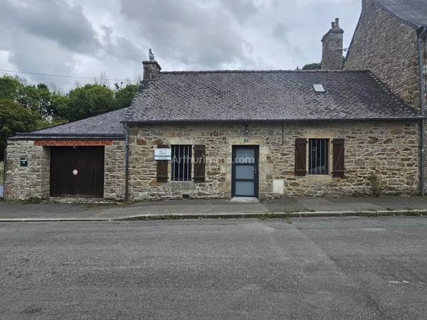 Vente                                                      Maison
                        
                     2 pièces                      46 m2                     à Guingamp
