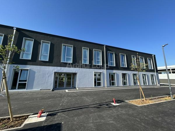 BUREAUX à VENDRE de 107.52 m²