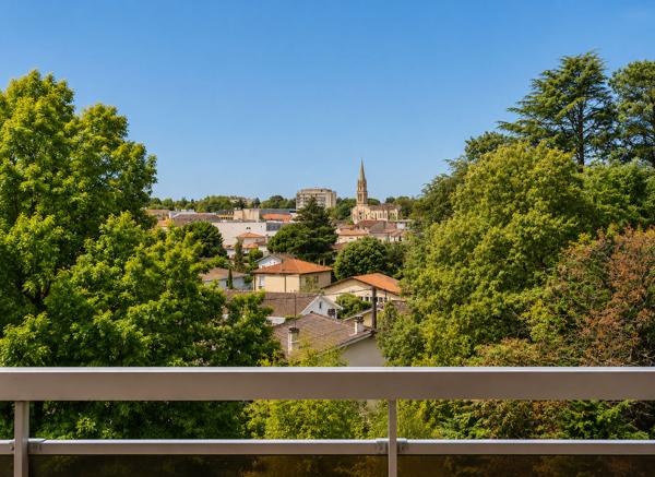 GRADIGNAN CENTRE - Beau T3 avec vue-