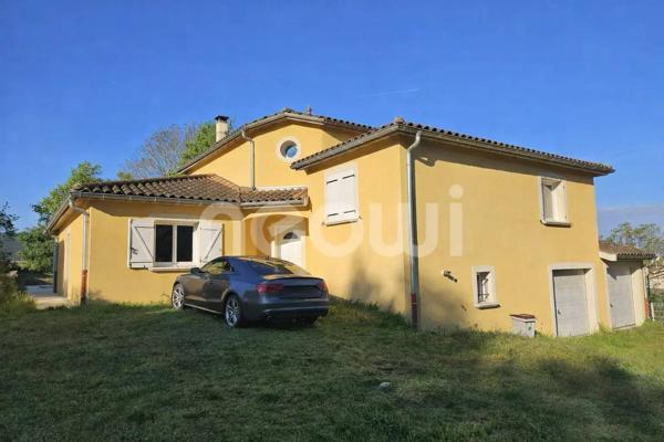 MONTMERLE SUR SAÔNE - MAISON AVEC PISCINE