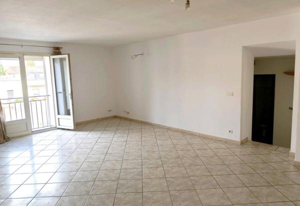 MONTEUX : MAISON T3 AVEC LOCATIF INDEPENDANT