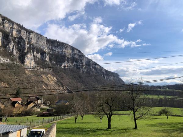 Maison en pierres 4 chambres secteur campagne