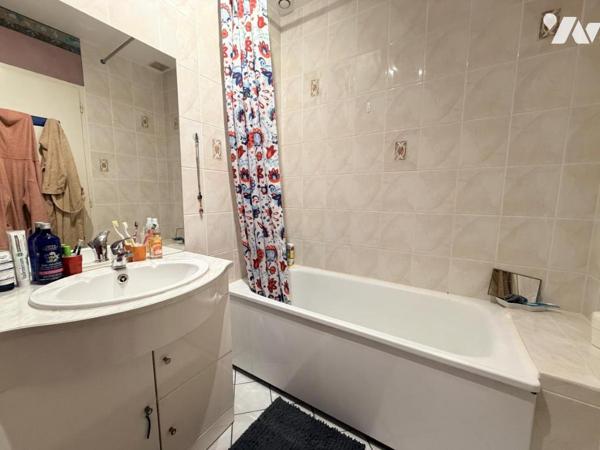 Maison de plain-pied avec 2 chambres et jardin à Savenay