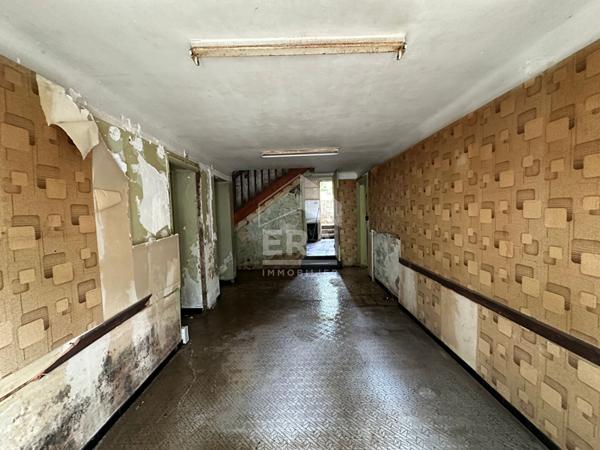 Cambo-Les-Bains - Immeuble à Vendre -  idéal investisseur