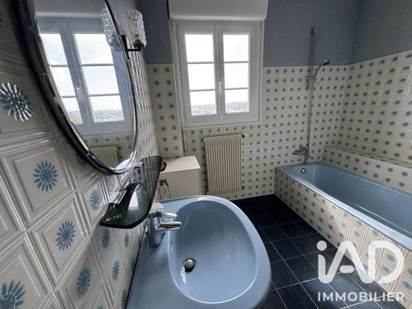 Maison à vendre 10 pièces 196,42 m² Plouhinec