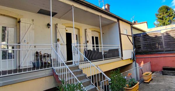 Grand appartement T4 avec extérieur et garage véhicule Decazeville