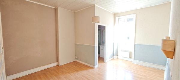Grand appartement T4 avec extérieur et garage véhicule Decazeville