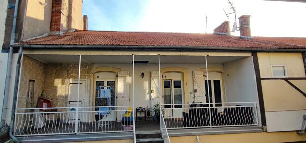 Grand appartement T4 avec extérieur et garage véhicule Decazeville