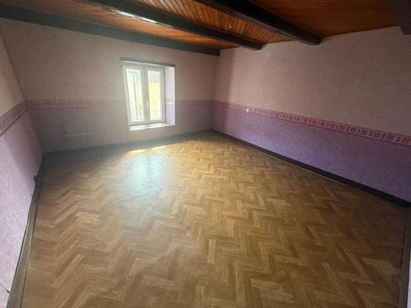 Maison de village 2650 m2