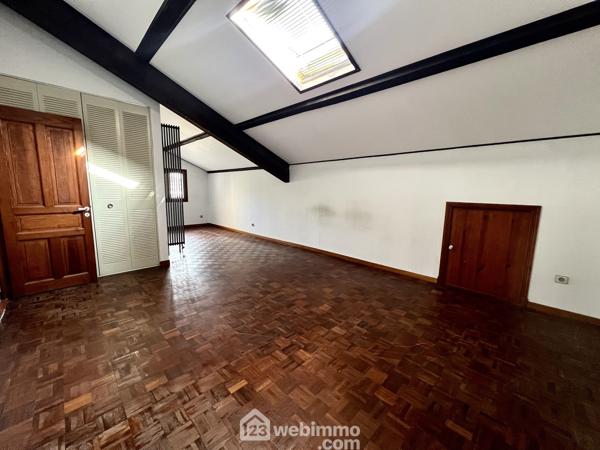 Appartement 98 m² à Bastia 20200