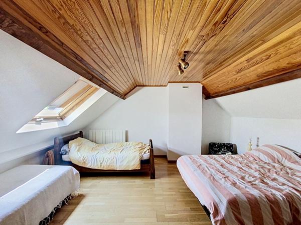 Maison Montreuil Juigne 7 pièce(s) 128 m2