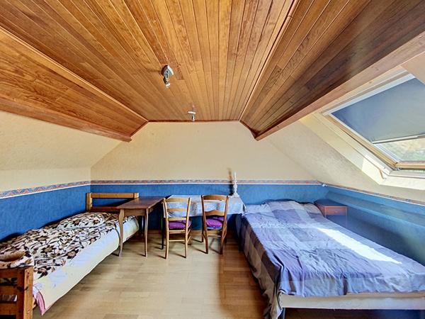 Maison Montreuil Juigne 7 pièce(s) 128 m2