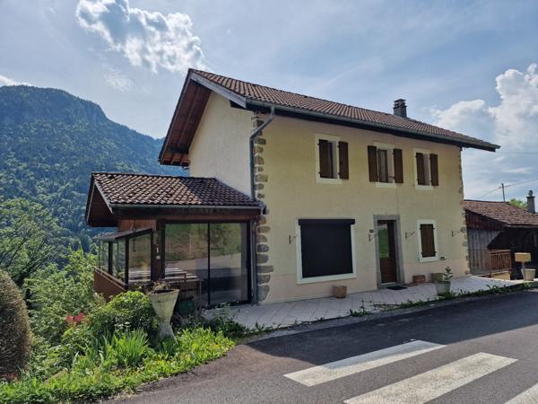 Maison de 126 m² avec appartement T2 indépendant