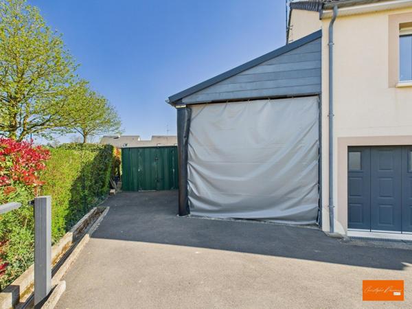 Maison de 100 m² sur un terrain de 700 m² à La Bazoge-Montpinson