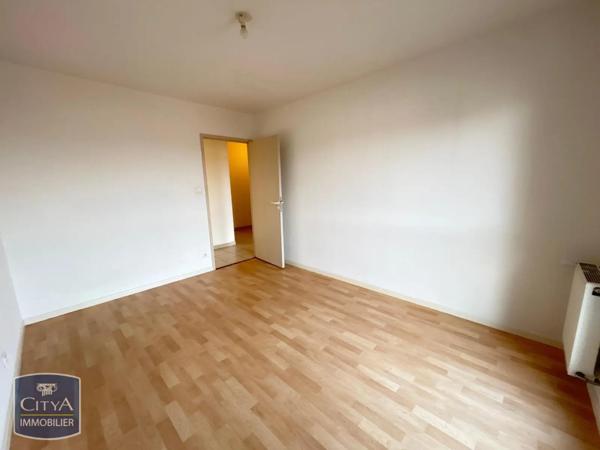 Appartement à louer 4 pièces 86m²