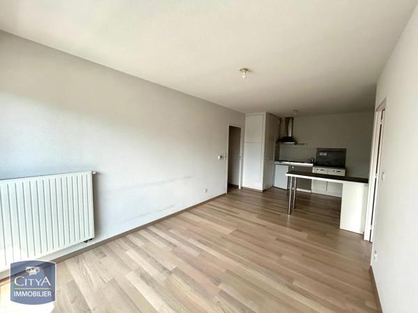 Appartement à louer 2 pièces 44.82m² Nantes (44100)