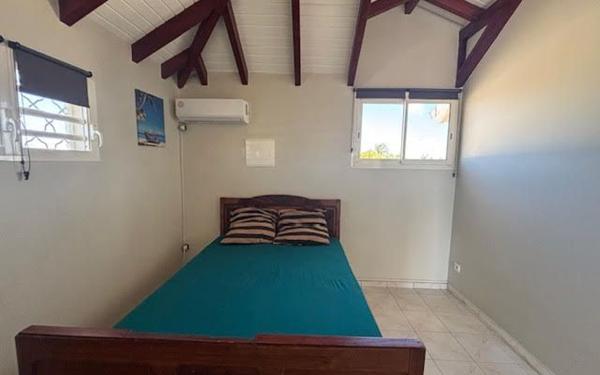 Appartement à louer    2 pièces •  Le Moule