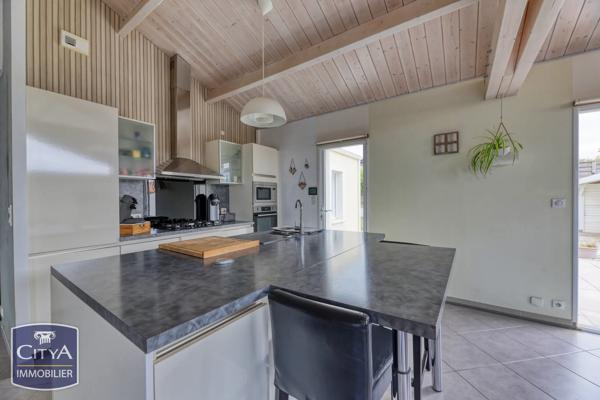 Maison à vendre 6 pièces 137m² Saint-Michel-Chef-Chef (44730)