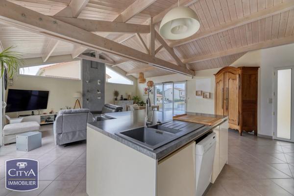 Maison à vendre 6 pièces 137m² Saint-Michel-Chef-Chef (44730)