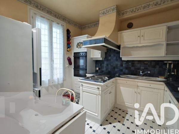 Maison à vendre 10 pièces 219 m² Clichy-sous-Bois