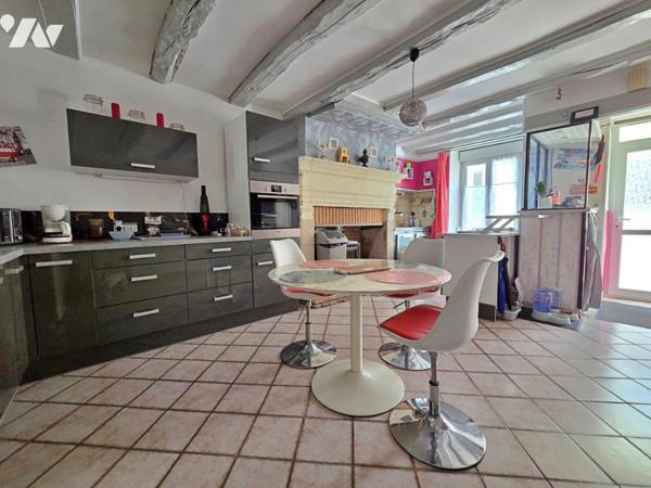 Maison mitoyenne avec garage