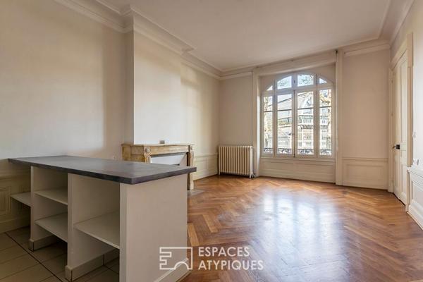 Appartement bourgeois face aux grandes serres du parc de la Tête d’Or