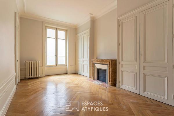 Appartement bourgeois face aux grandes serres du parc de la Tête d’Or