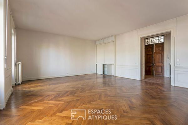 Appartement bourgeois face aux grandes serres du parc de la Tête d’Or