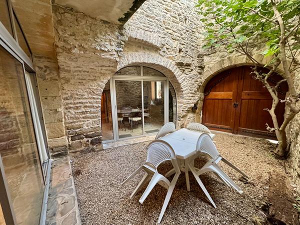 Maison Clarensac 5 pièce(s) 152 m2