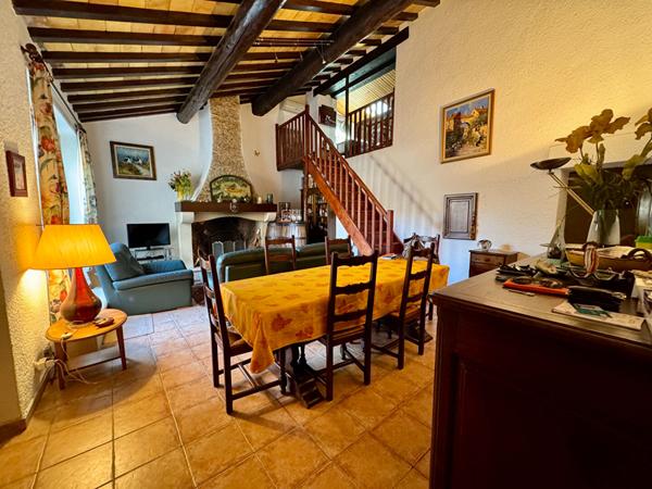 Maison Clarensac 5 pièce(s) 152 m2