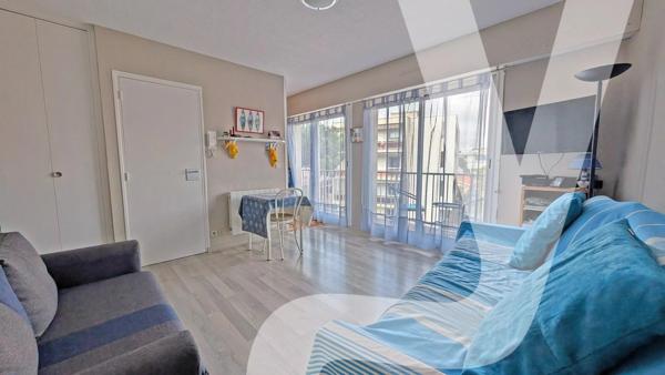 Un studio lumineux et parfaitement optimisé, Arcachon - 33120 Arcachon - Réf 86887072