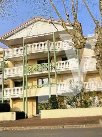 Joli studio de 25 m² avec balcon, parking et ascenseur - 33120 Arcachon - Réf 87283691