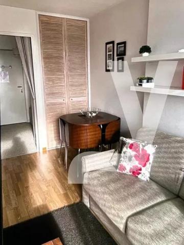 Joli studio de 25 m² avec balcon, parking et ascenseur - 33120 Arcachon - Réf 87283691