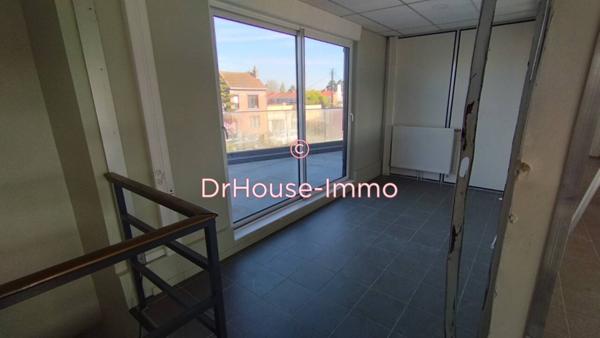 Bureau à vendre 4 pièces de 350 m²