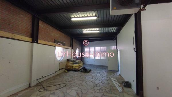 Bureau à vendre 4 pièces de 350 m²