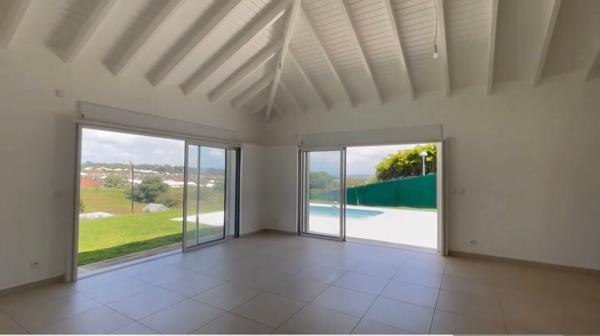 Belle villa dans un lotissement privé