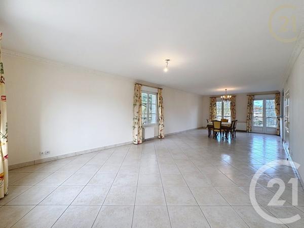 Appartement F4 à vendre  4 pièces - 108,68 m2 ST FARGEAU PONTHIERRY - 77