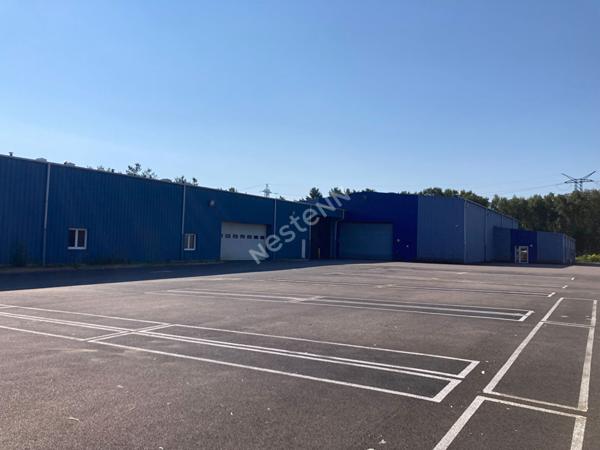 Local d'activité - stockage - logistique 3200m² sur 5 800m². Zone Europort Saint -Avold