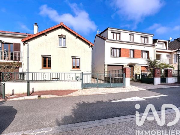 Maison à vendre 5 pièces 91,11 m² Le Plessis-Robinson