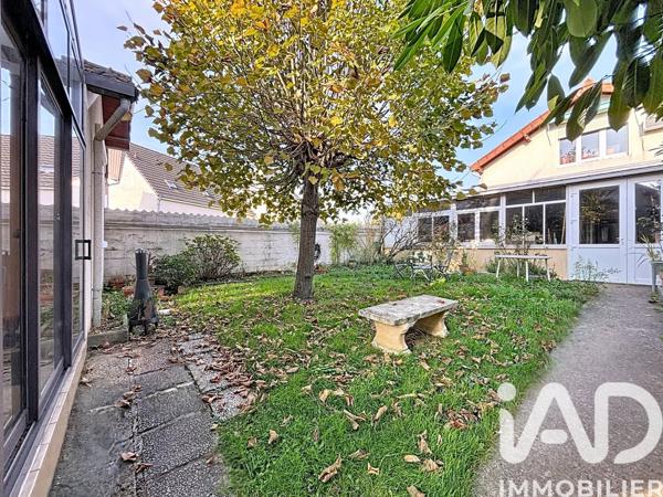 Maison à vendre 5 pièces 91,11 m² Le Plessis-Robinson