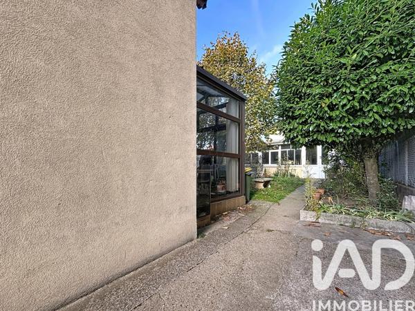 Maison à vendre 5 pièces 91,11 m² Le Plessis-Robinson